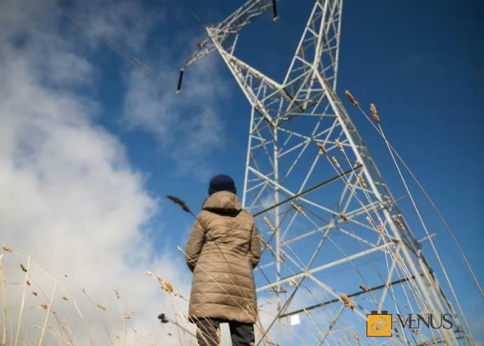 حریم برق فشار قوی چقدر است