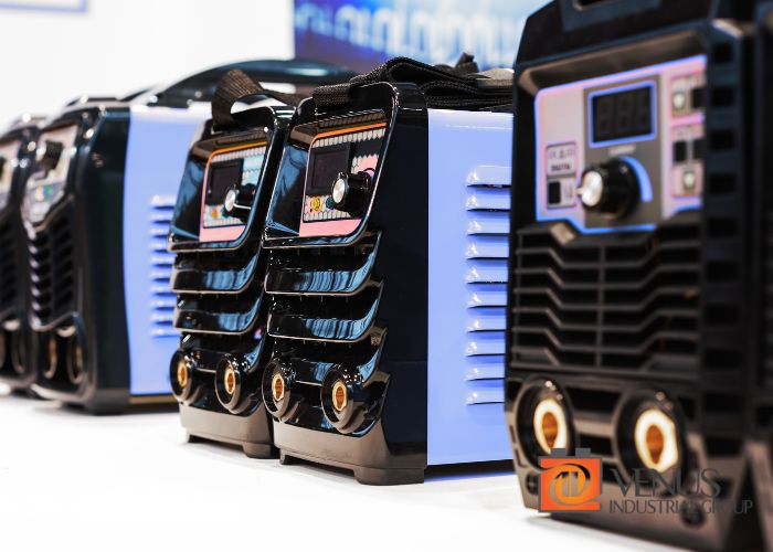 تفاوت اینورتر و درایو